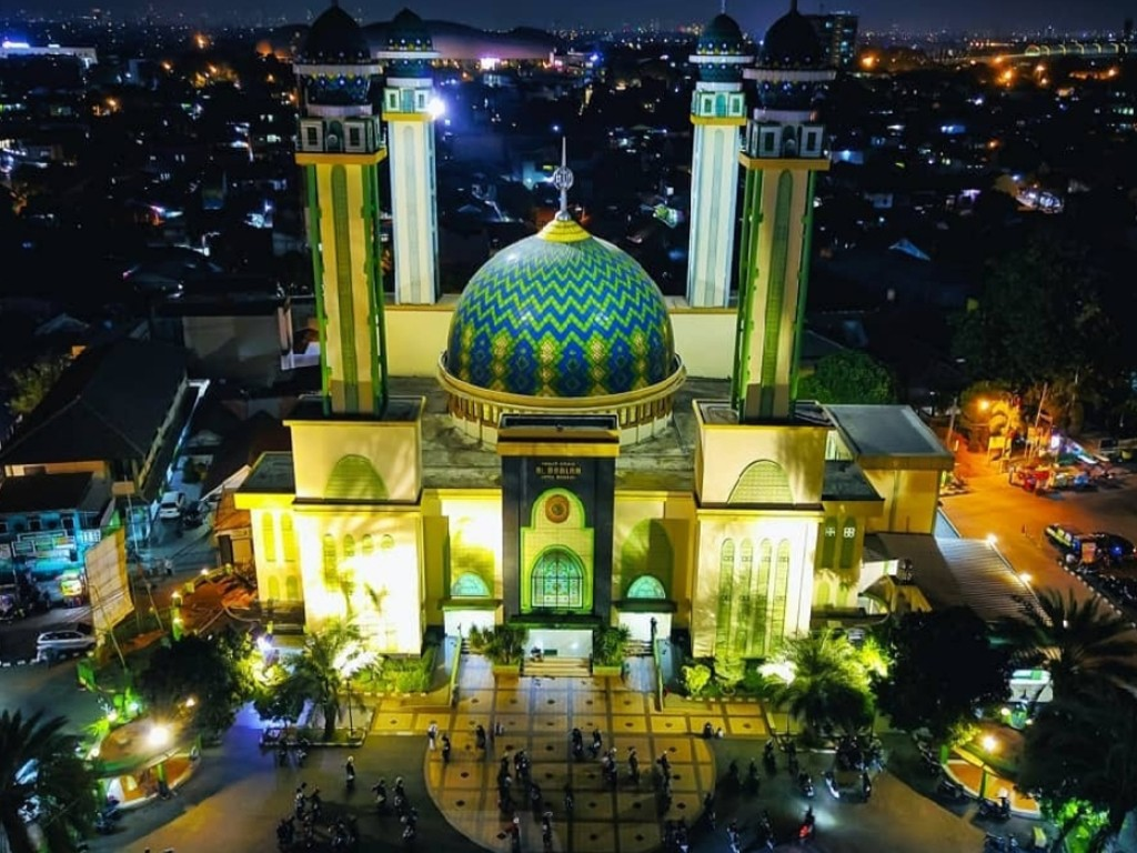 11. Wisata Religi Masjid Al Barkah - RARATRAVEL.ID