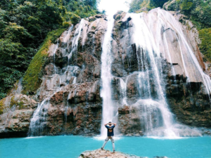 10 Tips Menjelajahi Air Terjun di Malang: Keindahan Alam dan Surga Tersembunyi di Jawa Timur - RARATRAVEL.ID