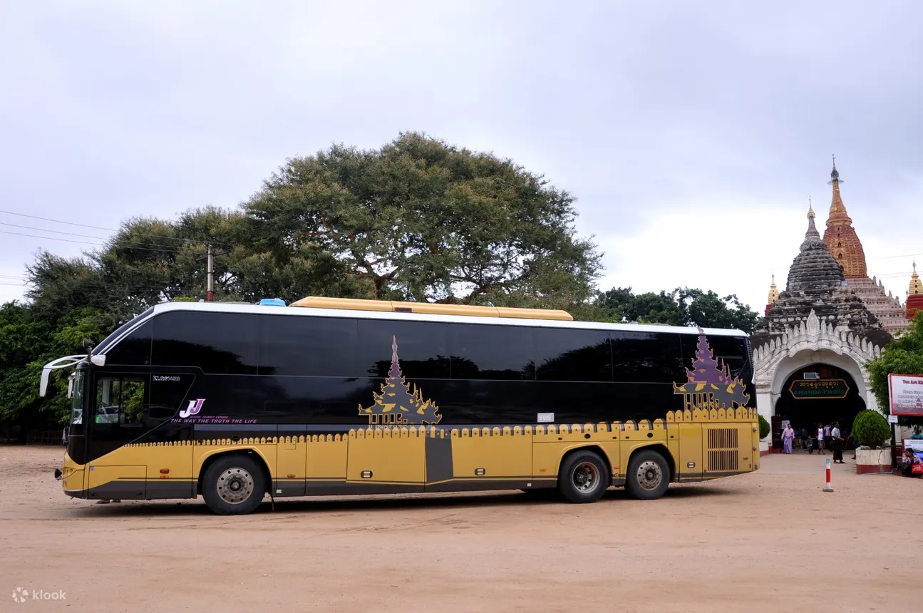 Sewa Bus Jakarta Harga Rental Bus Pariwisata Murah Dengan Berbagai Pilihan Bus Terbaru - RARATRAVEL.ID
