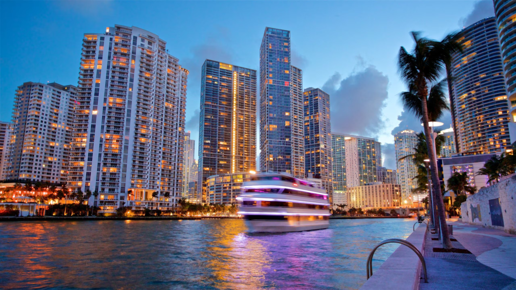 Miami, Florida: The Sunshine City - RARATRAVEL.ID