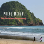 Tempat Wisata Pantai Pulau Merah Banyuwangi: Harga Tiket, Rute, Aktivitas dan Tips Liburan Lengkap