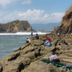 Pantai Cemara: Panduan Lengkap Wisata Alam, Fasilitas, dan Tips Perjalanan