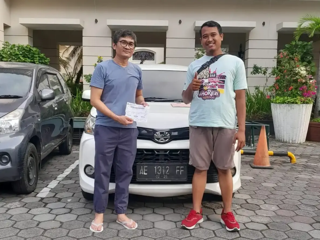 Cuma 200rb! Sewa Mobil Malang Lepas Kunci Terdekat – Unit Bersih & Syarat Mudah!